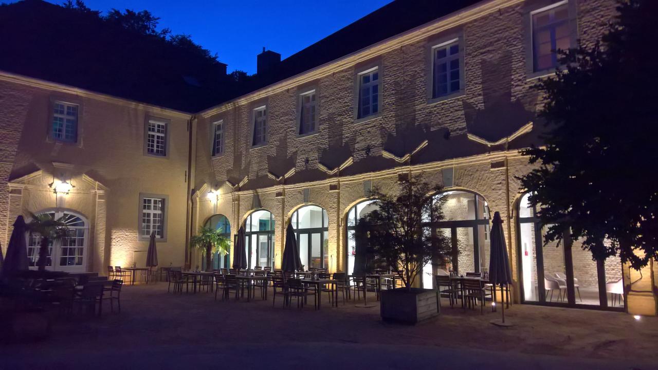Hotel Schloss Dyck Jüchen 外观 照片